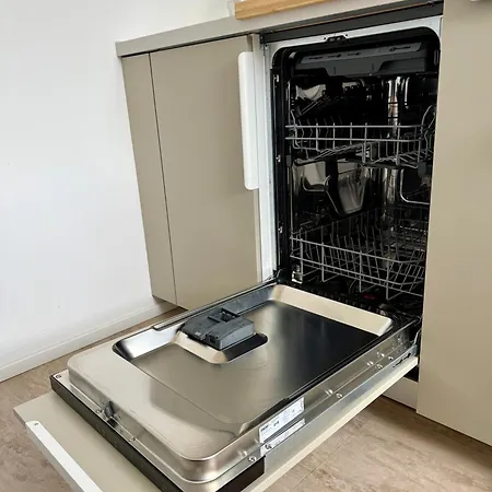 Apartment Apartment1to3 *